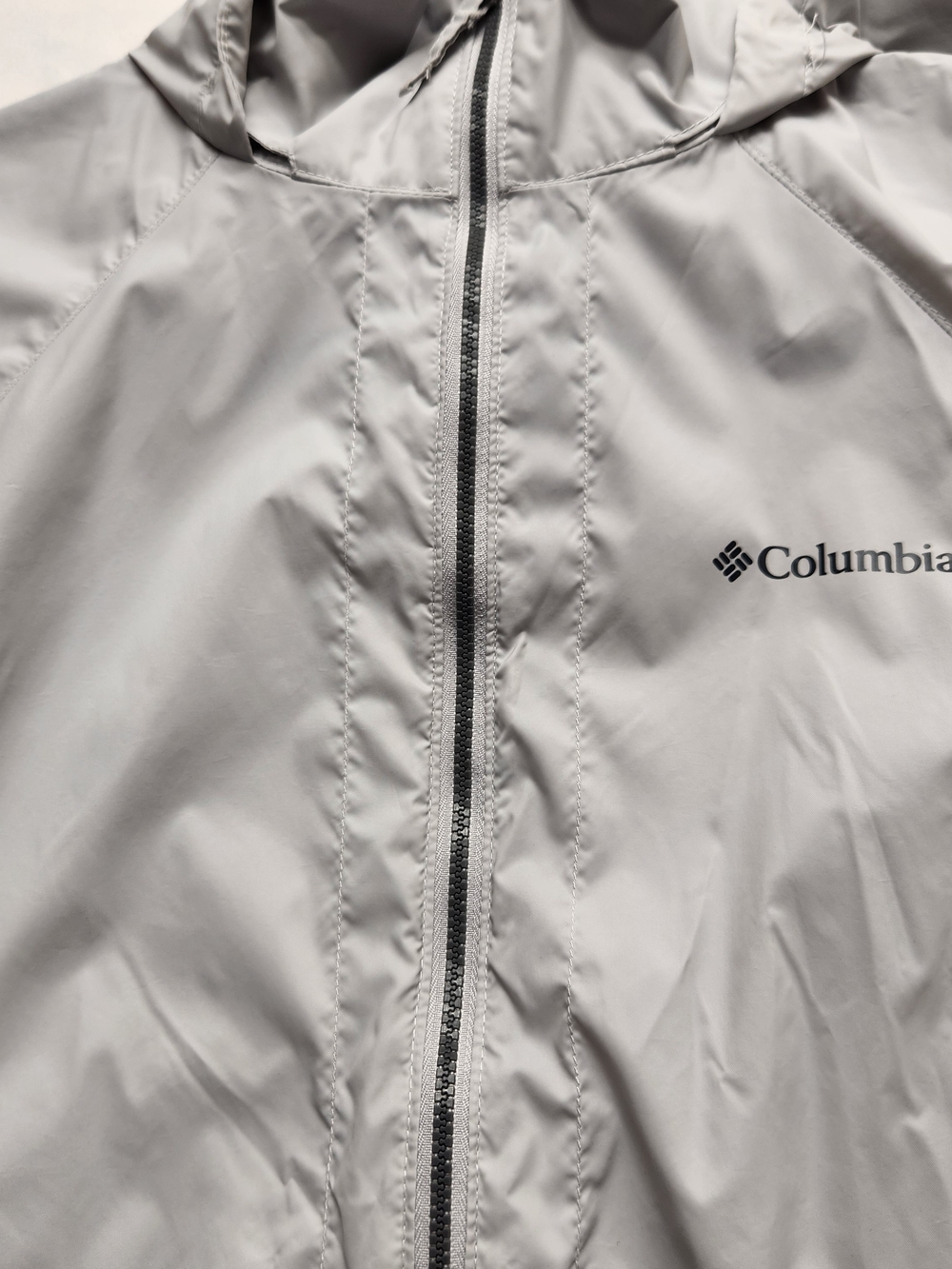 ⭐️Columbia Rain Jacket Grey Hooded Windbreaker Lightweight Waterproof Size Small - Picture 2 of 10